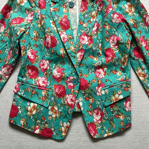 NWT Countess Cottege Core, Coquette, Floral, Vintage, Long Sleeve Blazer size M - Picture 4 of 9